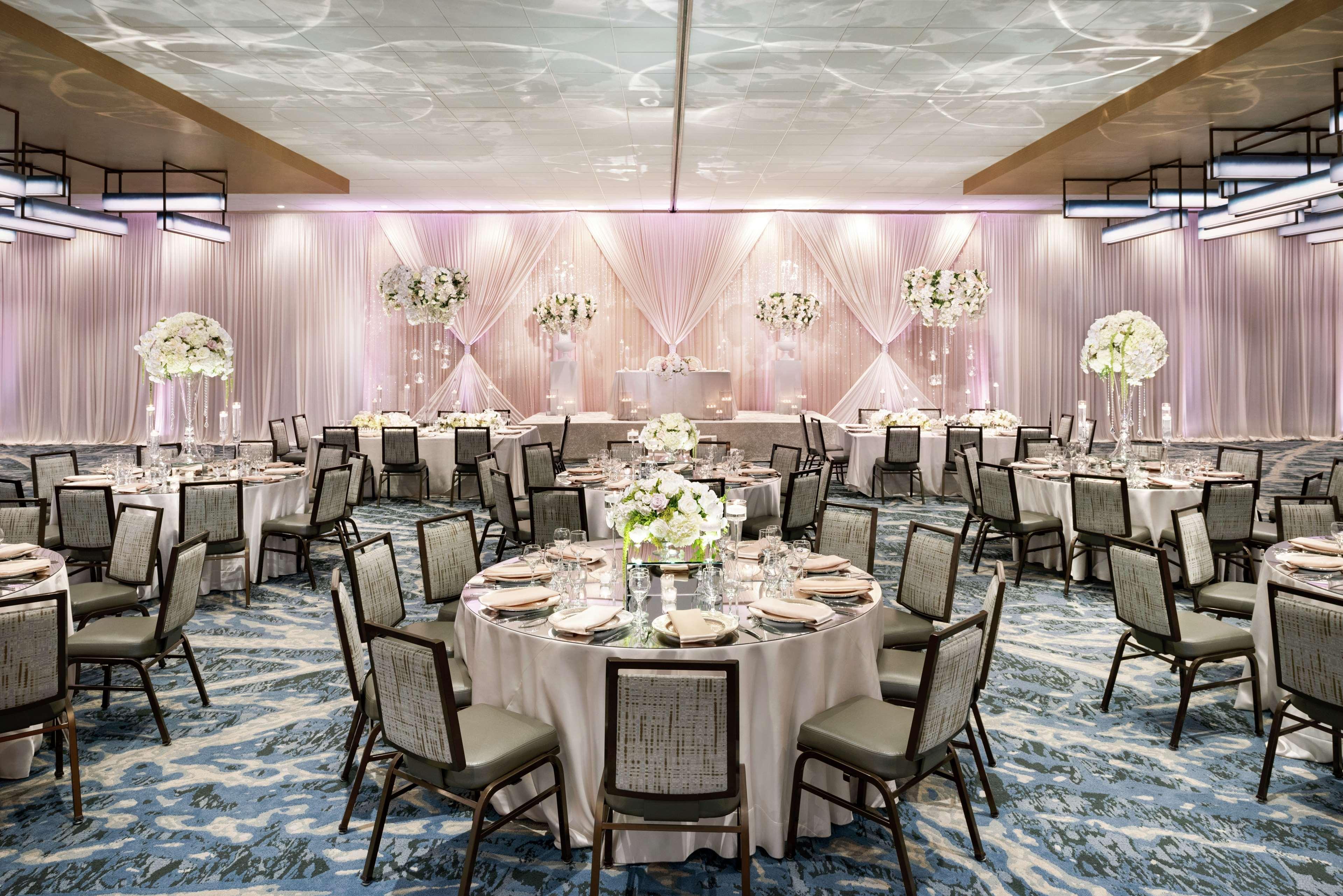 Doubletree By Hilton Magnificent Mile